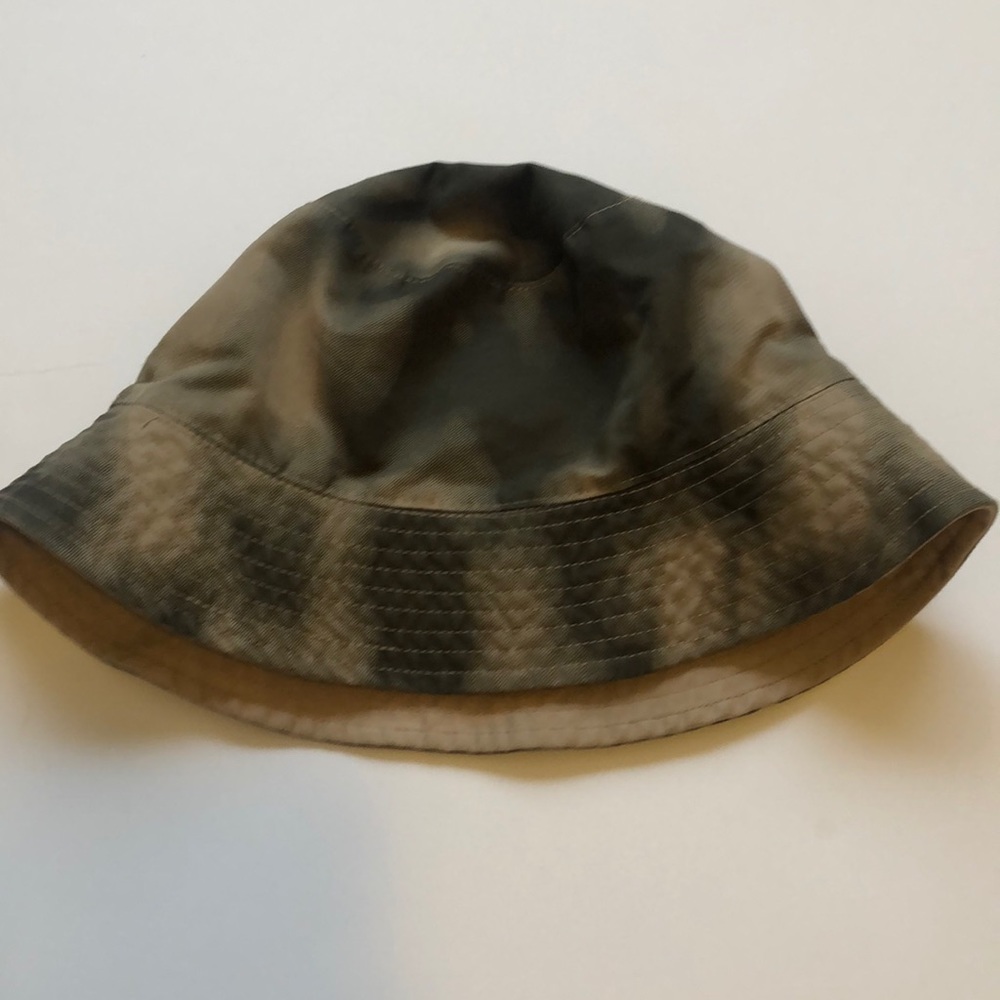 Hat - Picture 4 of 4